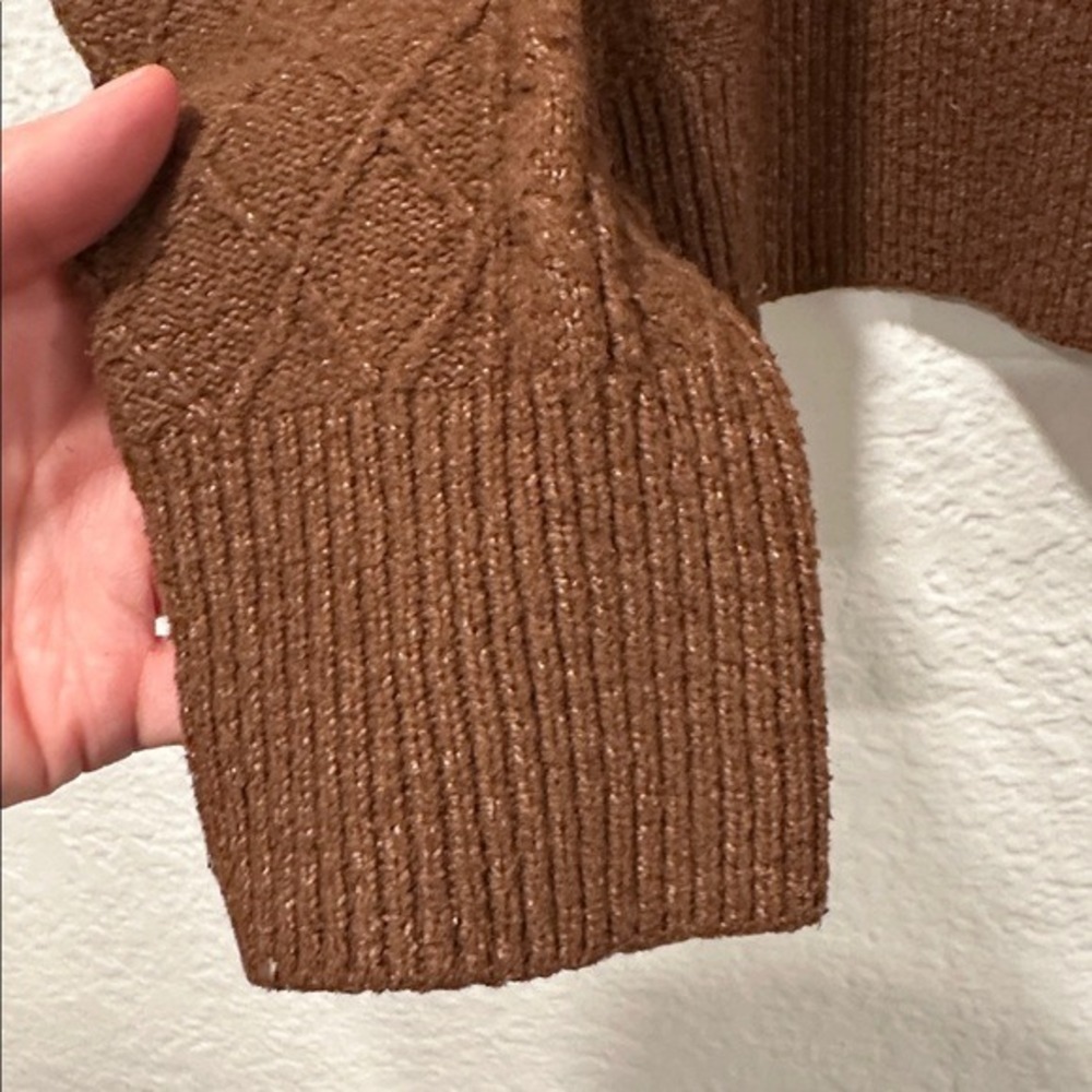 Hazel Moon Women's Brown Cable Knit Cropped Hooded Pullover Sweater Size M - Picture 6 of 10